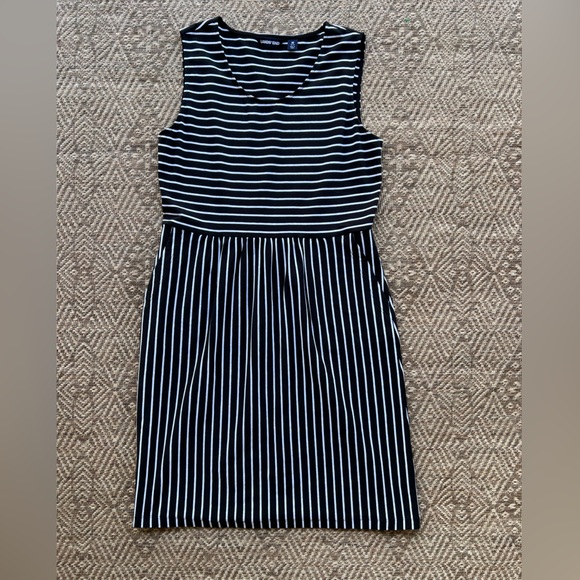 Lands' End Dresses & Skirts - Lands' End M 10 12 Black and White Sleeveless‎ Midi Sundress Cotton